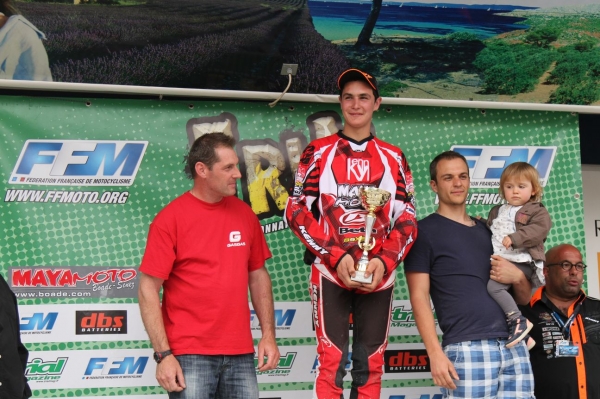 boade podium s2 dimanche.JPG